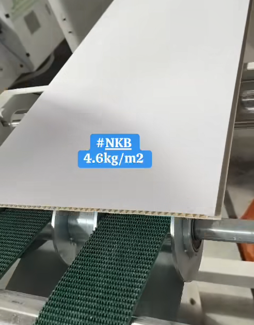 Nhà Máy Nhựa Kinh Bắc (NKB) Ra Mắt Mẫu Tấm Ốp Nano Mới — Mỏng Nhẹ Chỉ 4.6kg/m²